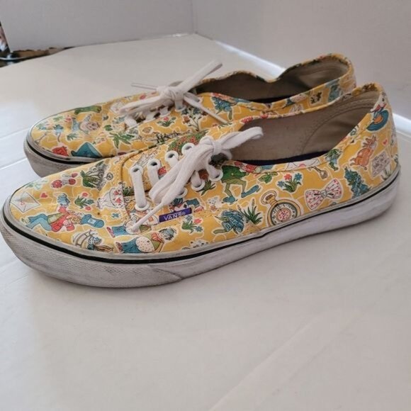 Women's Vans shoes liberty Of London Alice In Wonderland Size 9 - Picture 9 of 9